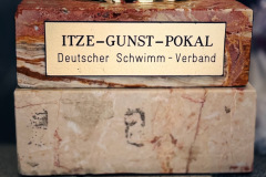 {"identifier":"leica.lux.filters.processed","data":"eyJjb25maWd1cmF0aW9uIjp7ImFwcGx5TFBDV2FycGluZyI6ZmFsc2UsImxvb2tzIjp7Imx1dCI6eyJldGVybmFsIjp7fX0sIm9wYWNpdHlUb25lIjoxLCJmb2N1c1BvaW50Ijp7ImZvY3VzUG9pbnRPZkludGVyZXN0Ijp7InBvc2l0aW9uIjpbMC41NzYyODUyNDA0NjQzNDQ5LDAuNTE2OTE1NDIyODg1NTcyMl19fSwic2ltdWxhdGVkQXBlcnR1cmUiOjEuMiwibHV0QmxlbmRGYWN0b3IiOjEsInRyYWNrZWRMYW5kbWFya3MiOltdLCJhc3BlY3RSYXRpbyI6eyJyYXRpbyI6eyJfMV8xIjp7fX0sIm9yaWVudGF0aW9uIjp7InJlZ3VsYXIiOnt9fX0sImxlbnMiOnsibm9jdGlsdXg1MGYxMiI6e319LCJncmFpbiI6eyJ1c2VyQmxlbmRGYWN0b3IiOjAsInNlZWQiOjE1fSwiY3JvcENlbnRlciI6WzAuNSwwLjVdLCJ1c2VzTmF0aXZlRGlnaXRhbFpvb20iOnRydWV9fSwiaXNGcmFtZWQiOnRydWUsImNhcHR1cmVDb25maWd1cmF0aW9uIjp7ImxlbnNQb3NpdGlvbiI6eyJiYWNrIjp7fX0sImZyb250Q2FtZXJhTWlycm9yaW5nRW5hYmxlZCI6ZmFsc2V9fQ==","version":"1.3"}