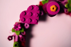 {"data":"eyJpc0ZyYW1lZCI6dHJ1ZSwiY2FwdHVyZUNvbmZpZ3VyYXRpb24iOnsibGVuc1Bvc2l0aW9uIjp7ImJhY2siOnt9fSwiZnJvbnRDYW1lcmFNaXJyb3JpbmdFbmFibGVkIjpmYWxzZX0sImNvbmZpZ3VyYXRpb24iOnsibG9va3MiOnsiY3JvcENlbnRlciI6WzAuNSwwLjVdLCJmb2N1c1BvaW50Ijp7ImZvY3VzUG9pbnRPZkludGVyZXN0Ijp7InBvc2l0aW9uIjpbMC4zODc4OTM4NjQwMTMyNjcsMC41MjAzOTgwMDk5NTAyNDg4XX19LCJ0cmFja2VkTGFuZG1hcmtzIjpbXSwidXNlc05hdGl2ZURpZ2l0YWxab29tIjp0cnVlLCJsdXRCbGVuZEZhY3RvciI6MSwib3BhY2l0eVRvbmUiOjEsImxlbnMiOnsibm9jdGlsdXg1MGYxMiI6e319LCJhc3BlY3RSYXRpbyI6eyJyYXRpbyI6eyJfMV8xIjp7fX0sIm9yaWVudGF0aW9uIjp7InJlZ3VsYXIiOnt9fX0sImdyYWluIjp7InNlZWQiOjgzLCJ1c2VyQmxlbmRGYWN0b3IiOjB9LCJsdXQiOnsiZXRlcm5hbCI6e319LCJzaW11bGF0ZWRBcGVydHVyZSI6MS40fSwiYXBwbHlMUENXYXJwaW5nIjpmYWxzZX19","version":"1.3","identifier":"leica.lux.filters.processed"}